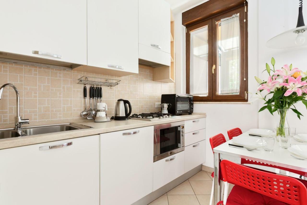 Corsica Huge Terrace Flats Apartment Milan Exterior photo