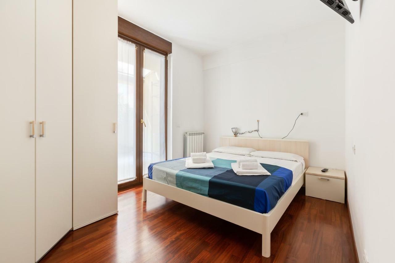 Corsica Huge Terrace Flats Apartment Milan Exterior photo